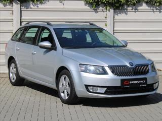 Škoda Octavia 1,6 TDi 81kW DSG Style CZ CR 7DSG Style kombi