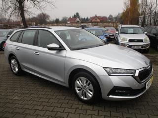 Škoda Octavia 2,0 TDI  1.MAJITEL ČR kombi