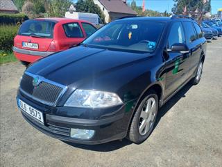 Škoda Octavia 2,0 TDI  Elegance kombi