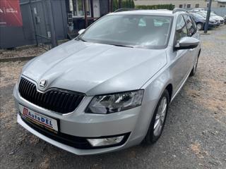 Škoda Octavia 2,0 TDi  Serviska,Výhřev,ALU kombi