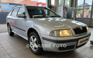Škoda Octavia 1.6i, Serv.kniha, ČR kombi