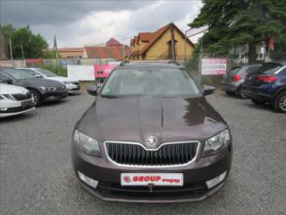 Škoda Octavia 1,6 TDI Elegance kombi