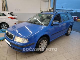 Škoda Octavia 1.6i, ČR kombi