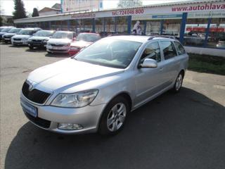 Škoda Octavia 1,6 TDi Combi 77KW Elegance kombi