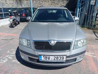 Škoda Octavia 1,6 i  Ambiente kombi
