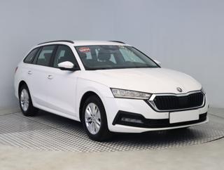 Škoda Octavia 1.5 TSI e-tec 110kW kombi