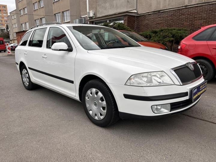 Vůz s VIN TMBGS21Z782101814