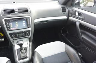Škoda Octavia 2.0TDi RS DSG kombi - Foto 13