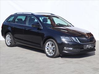 Škoda Octavia 2,0 TDi DSG Style ACC LED kombi