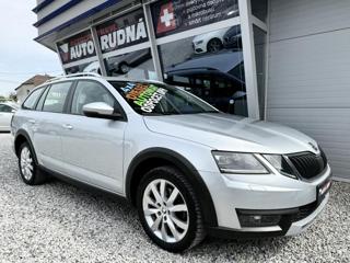 Škoda Octavia Scout 2,0 TDI 4x4 Automat kombi - Foto 7