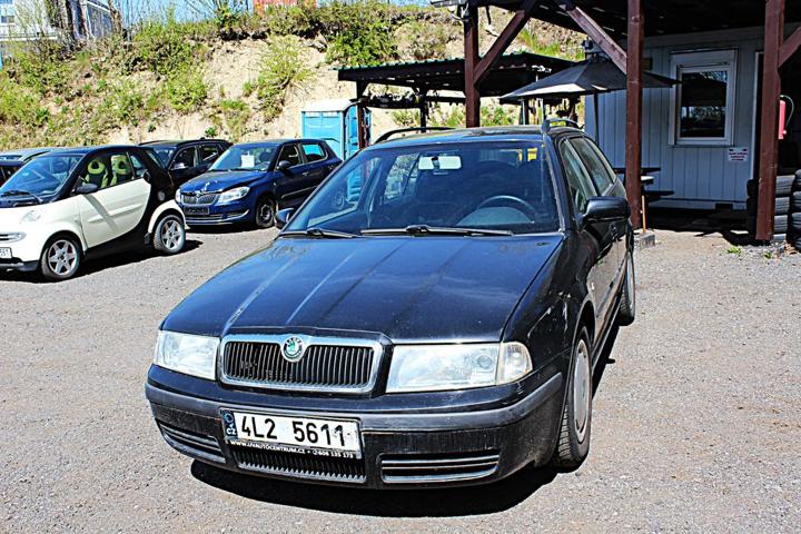 Vůz s VIN TMBKS21U428551598