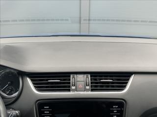 Škoda Octavia 2,0 TDI 150PS Style M/T kombi - Foto 24