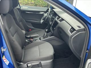 Škoda Octavia 2,0 TDI 150PS Style M/T kombi - Foto 16