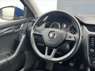 Škoda Octavia 2,0 TDI 150PS Style M/T kombi - Foto 22