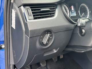 Škoda Octavia 2,0 TDI 150PS Style M/T kombi - Foto 29