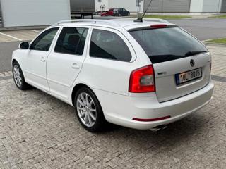 Škoda Octavia 2010, 147 kW, benzin kombi - Foto 8