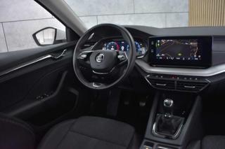 Škoda Octavia 2.0 TDI STYLE*KESSY*DPH*ČR 1.M kombi - Foto 8