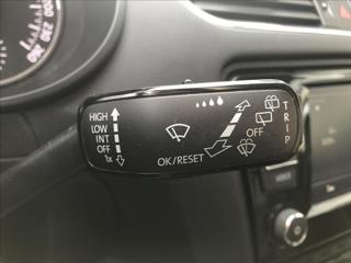Škoda Octavia 1,6 kombi - Foto 19