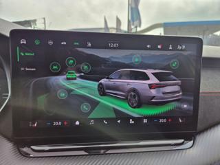 Škoda Octavia Combi RS 2,0 TSI 195kW DSG, we kombi - Foto 27