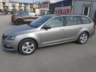 Škoda Octavia 1,5TSi DSG ! NAJ.9600km !!! kombi