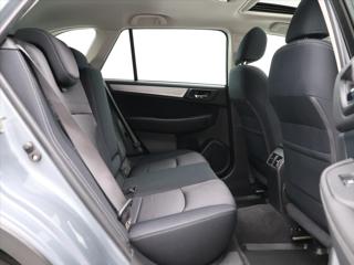 Subaru Outback 2,5 i 129kW 4x4 LPG Aut,klima Tažné kombi - Foto 13