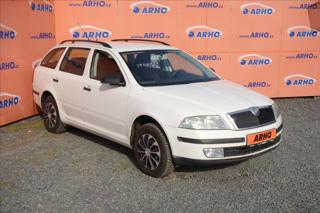 Škoda Octavia 1,6 i 75KW, ČR, SERVIS. KN. kombi