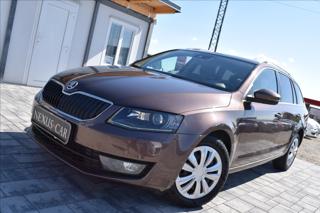 Škoda Octavia 2,0 TDI 110KW DSG TAŽNÉ NAVI kombi