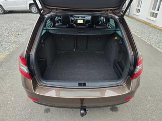 Škoda Octavia 2.0TSi 140kW DSG L&K 4x4 KŮŽE kombi - Foto 35