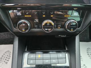 Škoda Octavia 2.0TSi 140kW DSG L&K 4x4 KŮŽE kombi - Foto 13