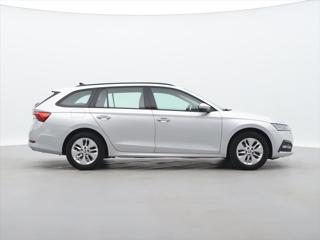 Škoda Octavia 2,0 TDI Ambition CZ DPH 1.Maj. kombi - Foto 8