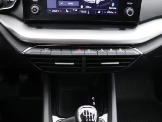 Škoda Octavia 2,0 TDI Ambition CZ DPH 1.Maj. kombi - Foto 18
