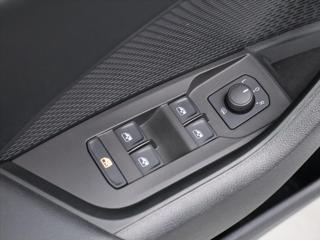 Škoda Octavia 2,0 TDI Ambition CZ DPH 1.Maj. kombi - Foto 14