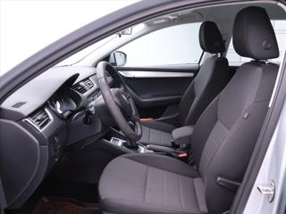 Škoda Octavia 1,6 TDI Ambition Xenon CZ DPH kombi - Foto 11