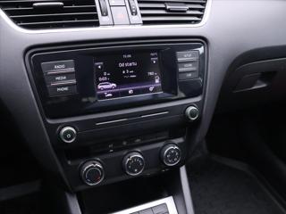Škoda Octavia 1,6 TDI Ambition Xenon CZ DPH kombi - Foto 20