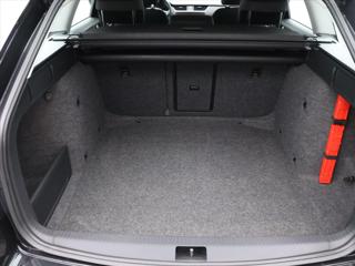 Škoda Octavia 2,0 TDI DSG Ambition 1.Maj. kombi - Foto 10