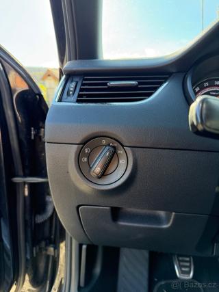 Škoda Octavia 2,0 3 VRS TDI 135 KW kombi - Foto 11