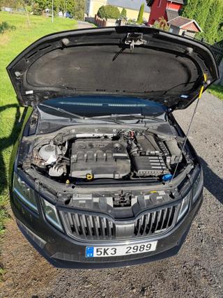 Škoda Octavia 2,0 3 VRS TDI 135 KW kombi - Foto 5