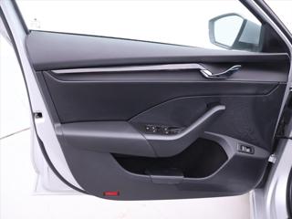 Škoda Octavia 2,0 TDI 110kW DSG DPH Matrix kombi - Foto 12