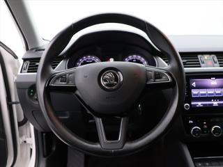 Škoda Octavia 1,6 TDI CZ Style LED Kessy kombi - Foto 14