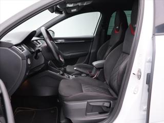 Škoda Octavia 2,0 TDI 135kW Aut.klima Navi RS kombi - Foto 12