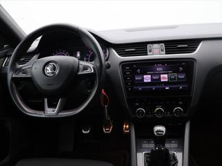 Škoda Octavia 2,0 TDI 135kW Aut.klima Navi RS kombi - Foto 23