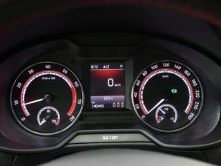 Škoda Octavia 2,0 TSI DSG RS230 CZ Challenge kombi - Foto 20