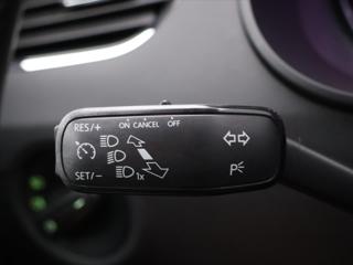 Škoda Octavia 1,6 TDI 85kW CZ Ambition kombi - Foto 18
