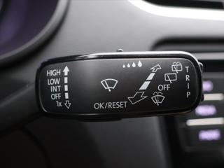 Škoda Octavia 1,6 TDI 85kW CZ Ambition kombi - Foto 19