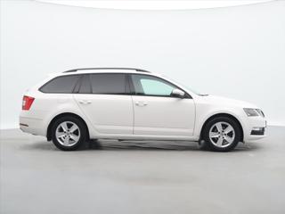 Škoda Octavia 1,6 TDI 85kW CZ Ambition kombi - Foto 8