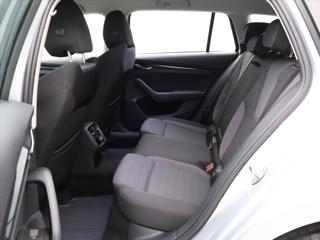 Škoda Octavia 2.0 TDI Ambition CZ 1.Maj. DPH kombi - Foto 14