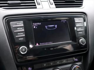 Škoda Octavia 1,6 TDI 81kW Tažné Greenline kombi - Foto 17