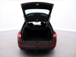 Škoda Octavia 1,6 TDI 81kW Tažné Greenline kombi - Foto 9