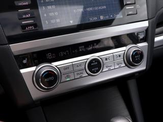 Subaru Outback 2,5 i 129kW Aut. AWD Kůže CZ kombi - Foto 21