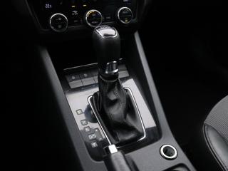 Škoda Octavia 1,5 TSI 96kW G-Tec DSG CZ DPH kombi - Foto 23